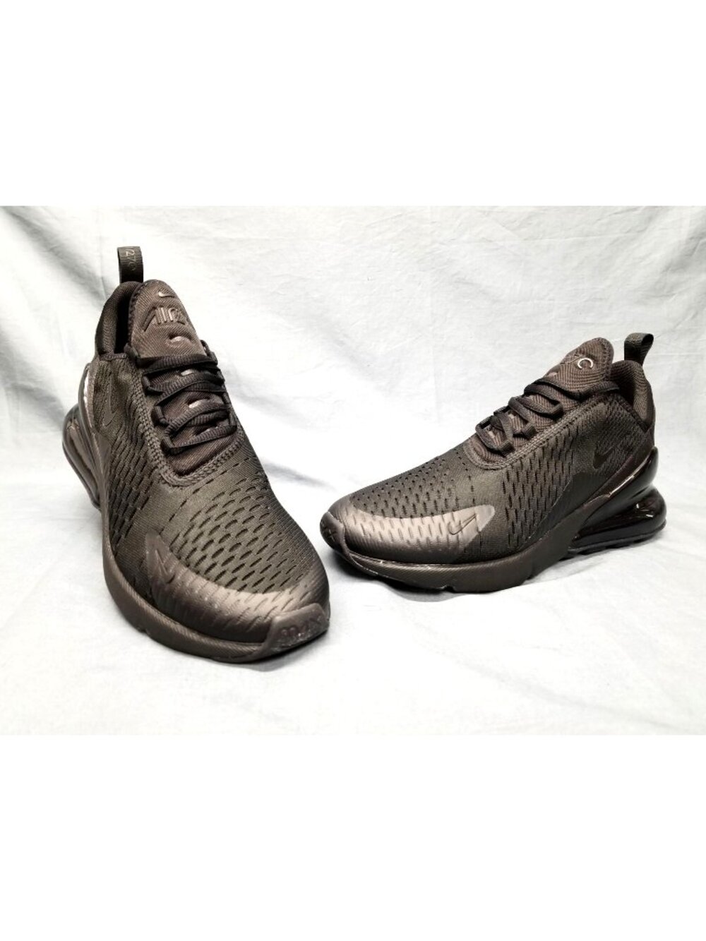 Nike Air Max 270 (GS) Sneakers Mesh Triple Black Boys Size 5 NEW NO BOX!